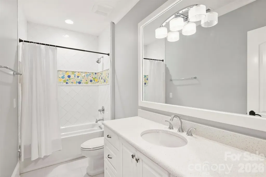 4901 Carmel Park Drive Charlotte NC 28226