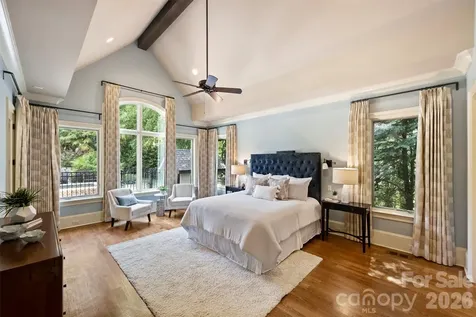 4901 Carmel Park Drive Charlotte NC 28226