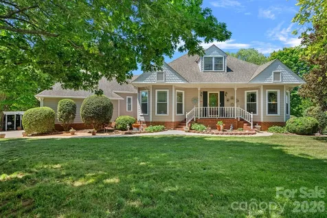 240 Canvasback Road Mooresville NC 28117