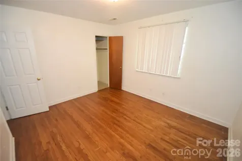 2143 Finchley Drive Charlotte NC 28215