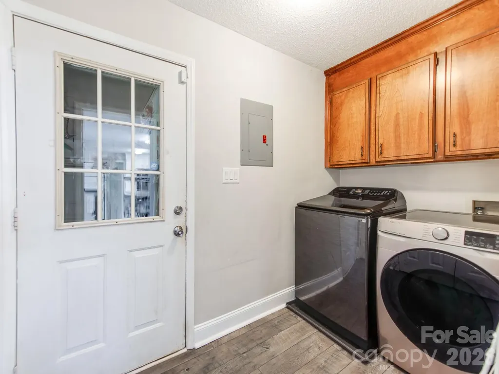 1741 Lexington Place NW Concord NC 28027