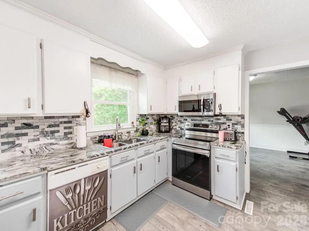 1741 Lexington Place NW Concord NC 28027