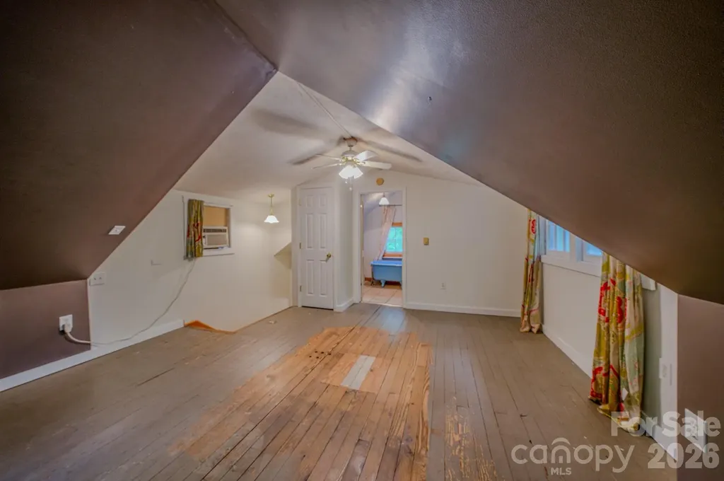 24 Moore Circle Black Mountain NC 28711
