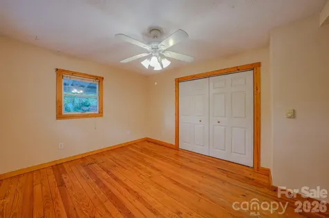 24 Moore Circle Black Mountain NC 28711