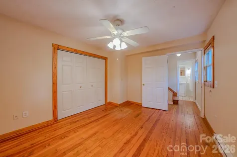 24 Moore Circle Black Mountain NC 28711