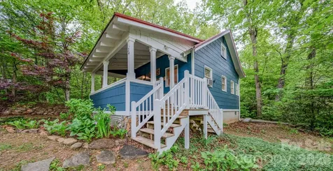 24 Moore Circle Black Mountain NC 28711