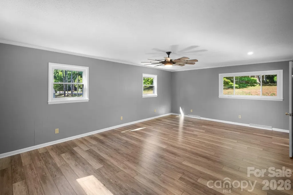 26 Eastside Drive Lexington NC 27292