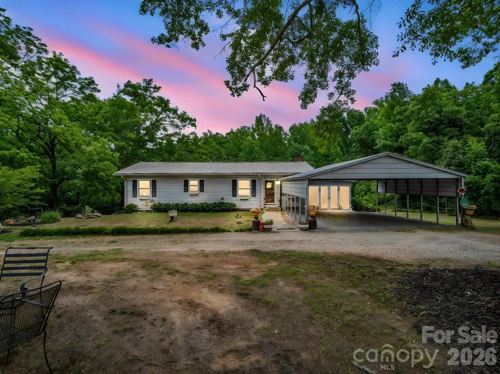 408 Hollis Road Ellenboro NC 28040