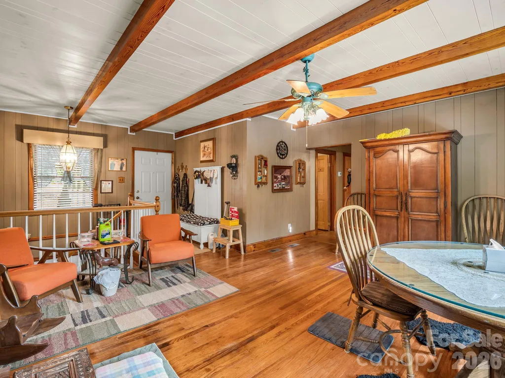 408 Hollis Road Ellenboro NC 28040