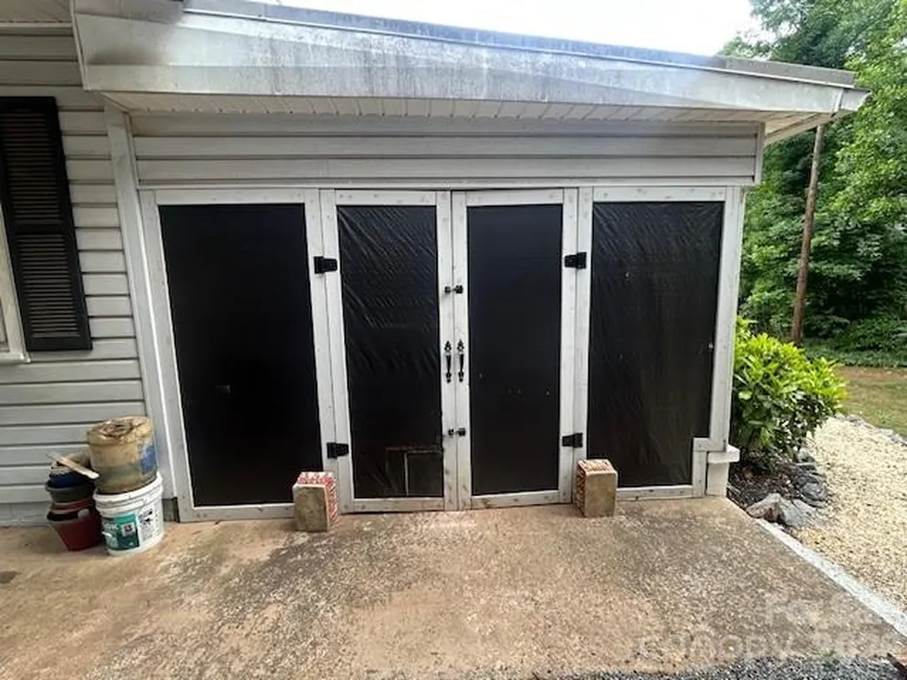 408 Hollis Road Ellenboro NC 28040