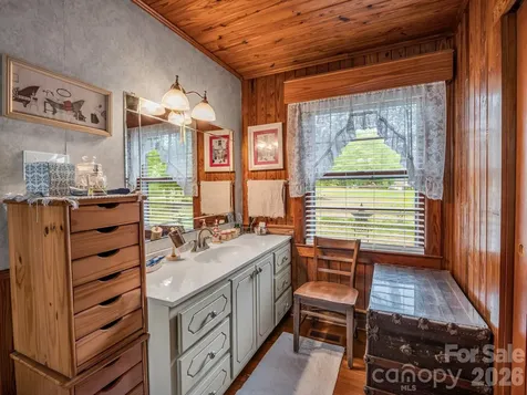 408 Hollis Road Ellenboro NC 28040