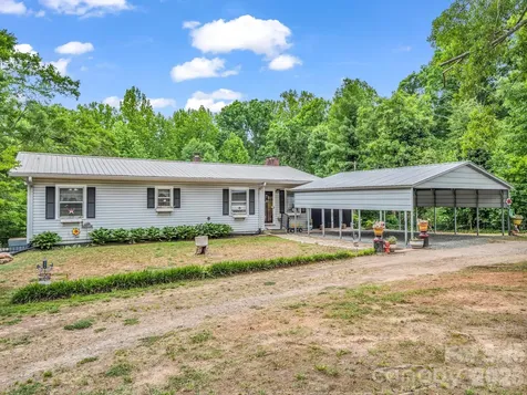 408 Hollis Road Ellenboro NC 28040