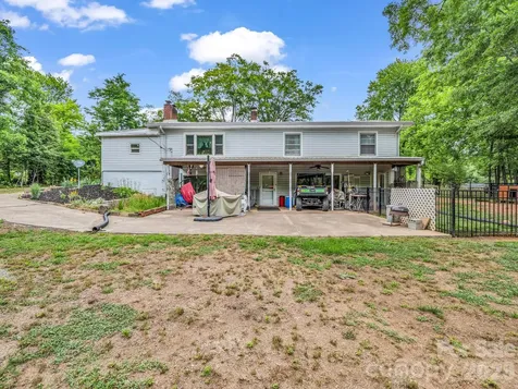 408 Hollis Road Ellenboro NC 28040