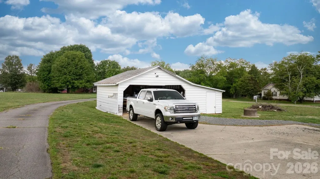 3941 Springs Road Conover NC 28613