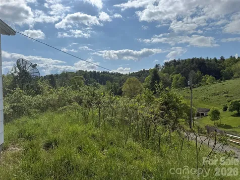176 Laurel Branch Cemetery Road Weaverville NC 28753