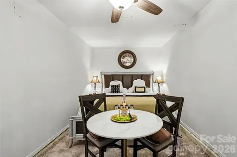 306 Cayman Way Charlotte NC 28217