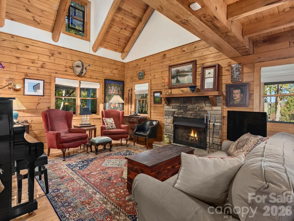 102 Carriage Drive Fairview NC 28730