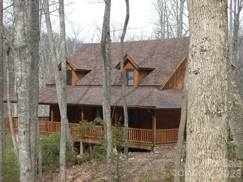 102 Carriage Drive Fairview NC 28730