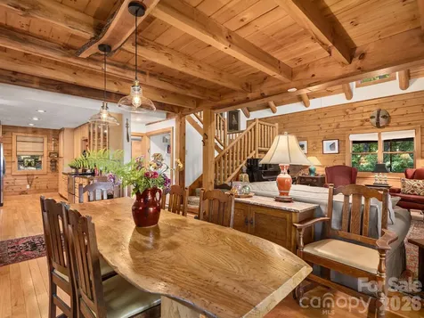 102 Carriage Drive Fairview NC 28730