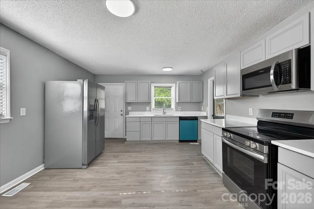 936 Holland Avenue Charlotte NC 28206
