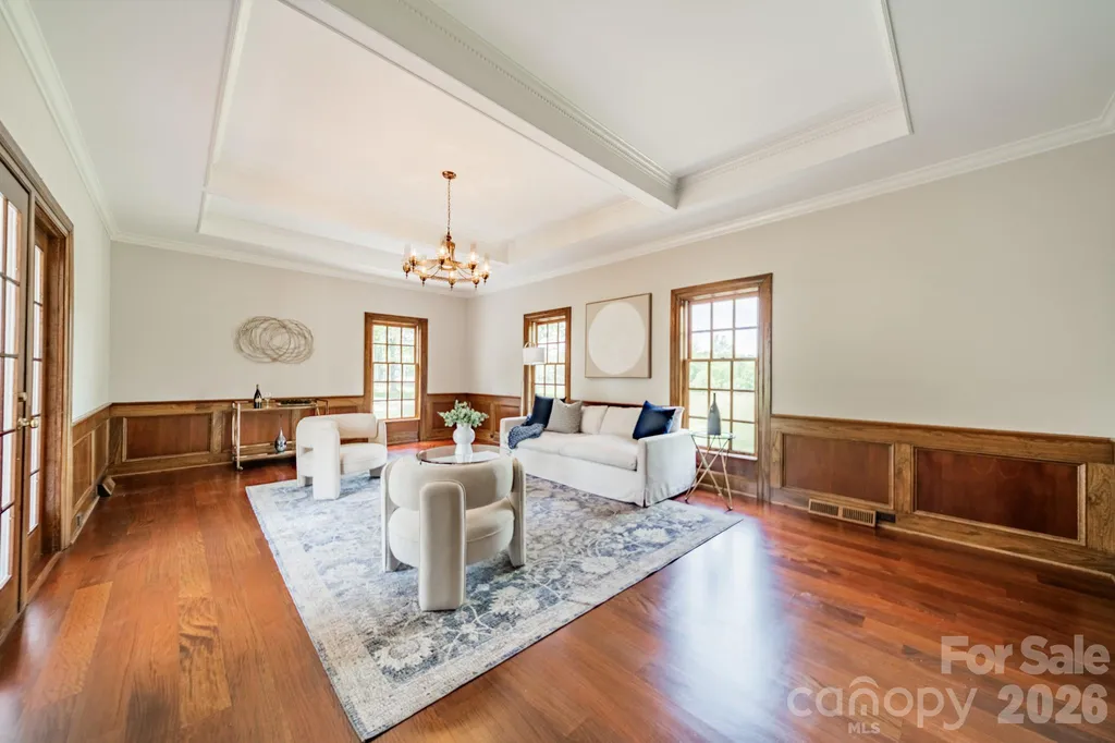4030 Oak Hollow Lane Harrisburg NC 28075