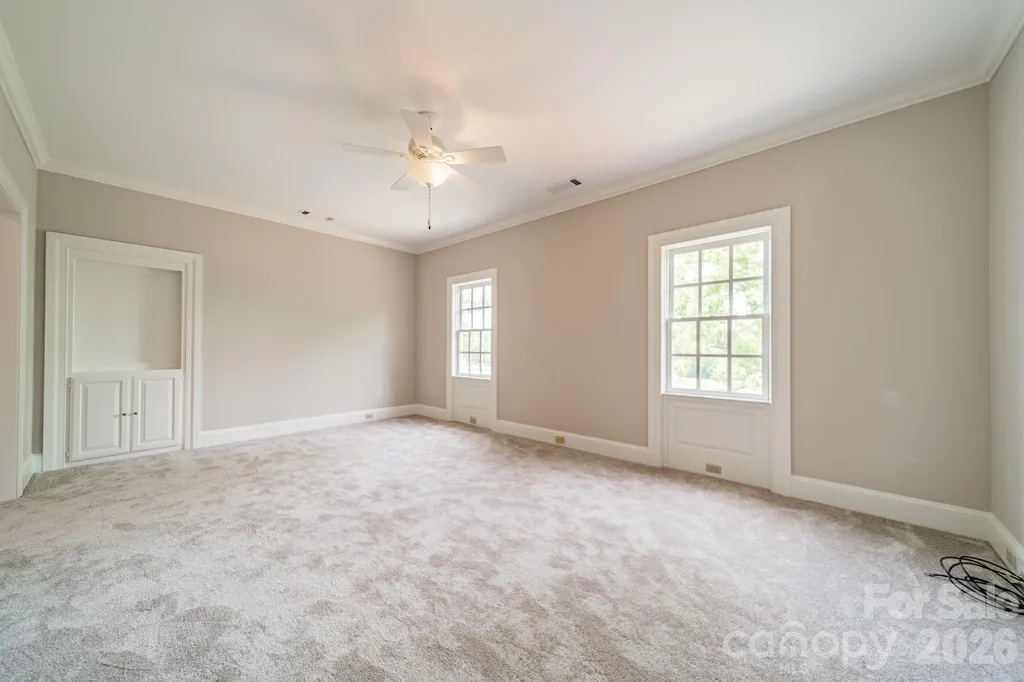 4030 Oak Hollow Lane Harrisburg NC 28075
