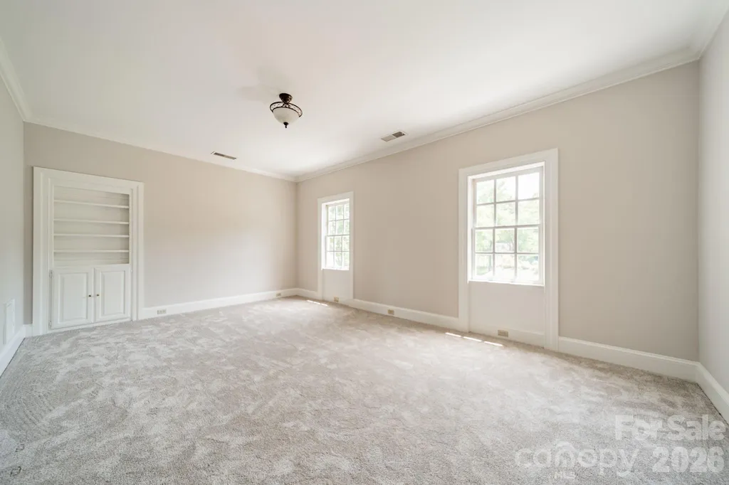 4030 Oak Hollow Lane Harrisburg NC 28075