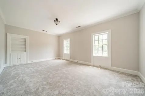 4030 Oak Hollow Lane Harrisburg NC 28075