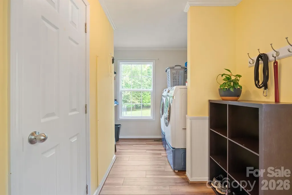 2517 Horseshoe Road Westfield NC 27053