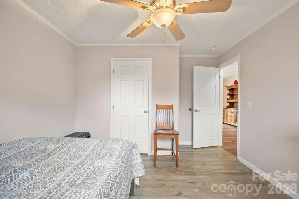 2517 Horseshoe Road Westfield NC 27053
