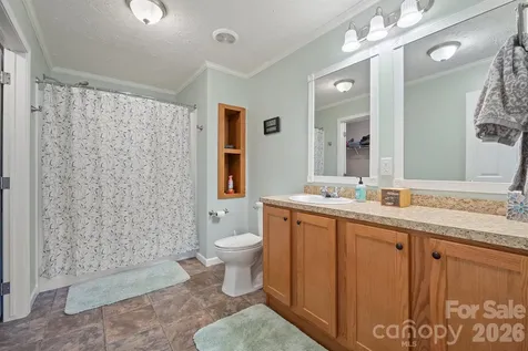 2517 Horseshoe Road Westfield NC 27053