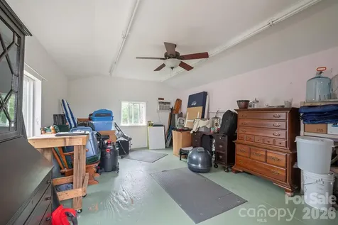 2517 Horseshoe Road Westfield NC 27053