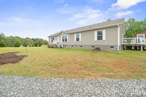 2517 Horseshoe Road Westfield NC 27053