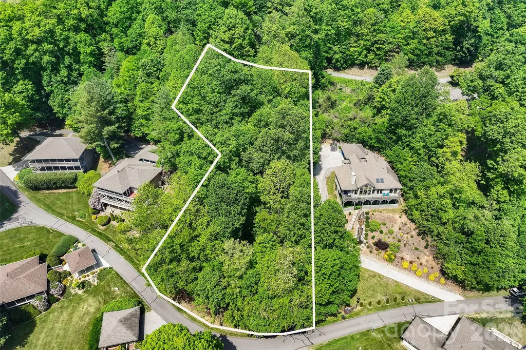 266 Hawks Crest Drive Waynesville NC 28786