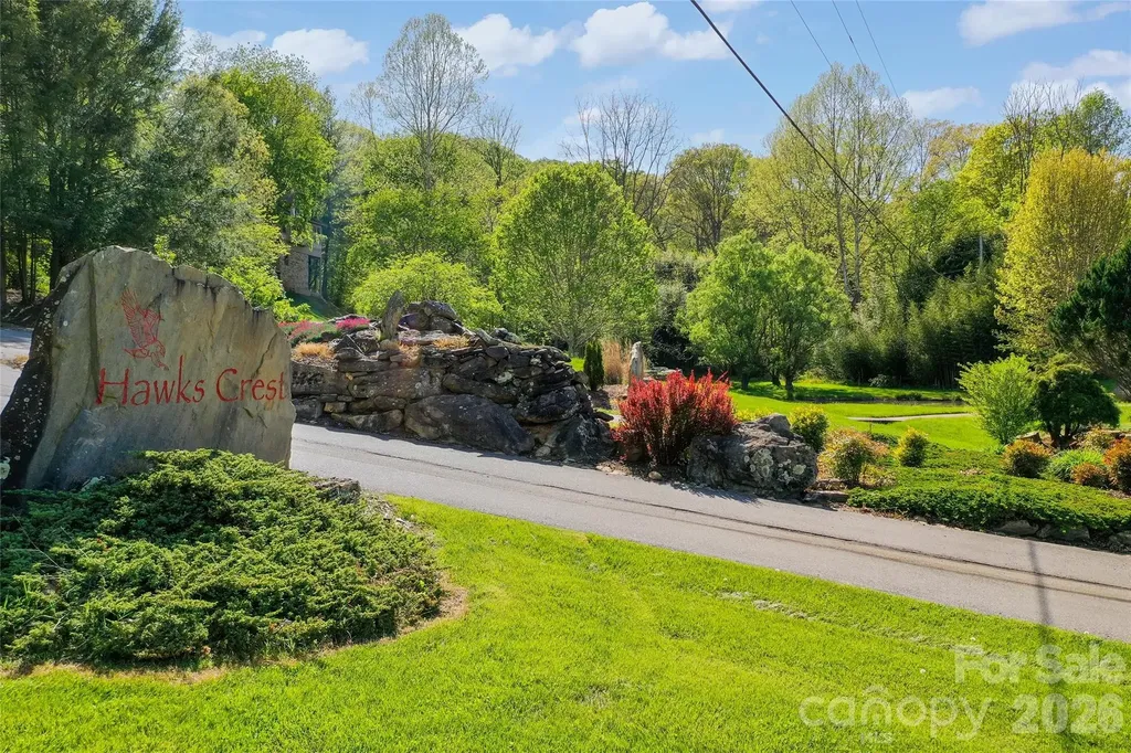266 Hawks Crest Drive Waynesville NC 28786