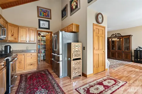 266 Hawks Crest Drive Waynesville NC 28786