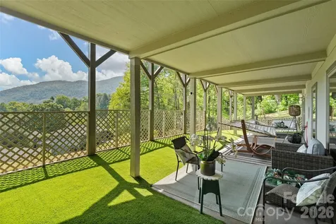 266 Hawks Crest Drive Waynesville NC 28786