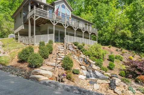 266 Hawks Crest Drive Waynesville NC 28786