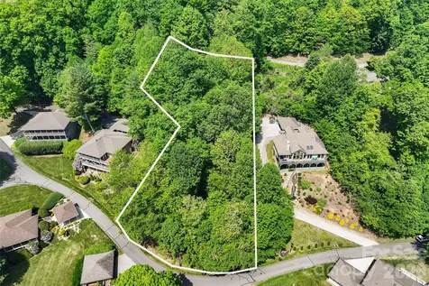266 Hawks Crest Drive Waynesville NC 28786
