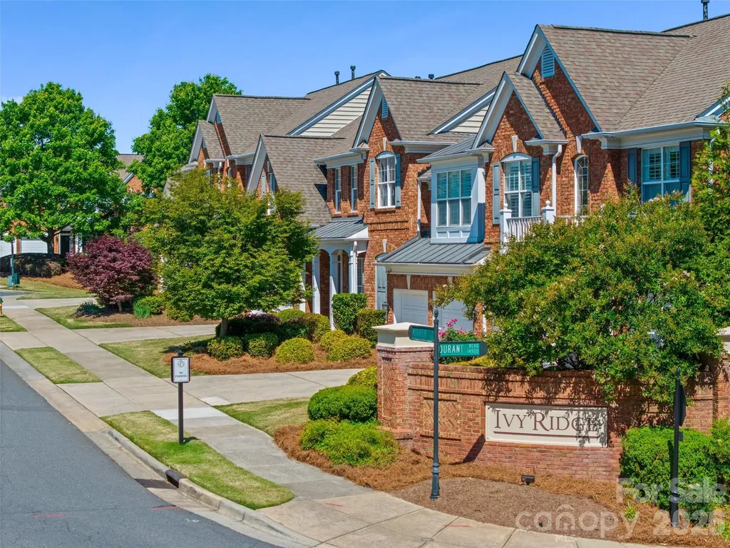 10614 Morablin Drive Charlotte NC 28277