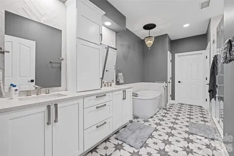 10614 Morablin Drive Charlotte NC 28277
