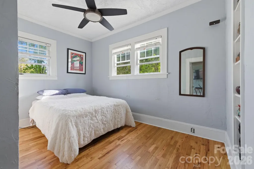 107 Courtland Avenue Asheville NC 28801