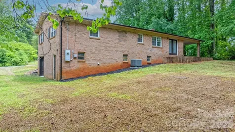 1871 Crestview Drive Newton NC 28658