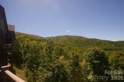 427 Spring Rock Road Burnsville NC 28714