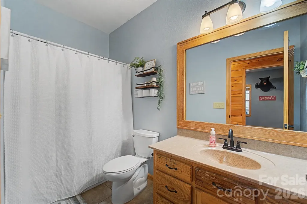 1960 Atoah Road Robbinsville NC 28771
