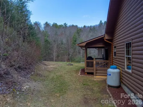 1960 Atoah Road Robbinsville NC 28771