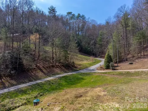 1960 Atoah Road Robbinsville NC 28771