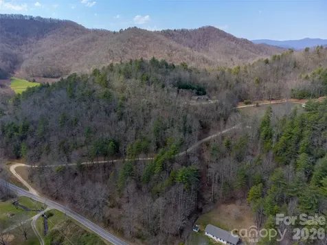 1960 Atoah Road Robbinsville NC 28771