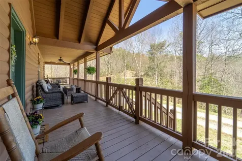 1960 Atoah Road Robbinsville NC 28771