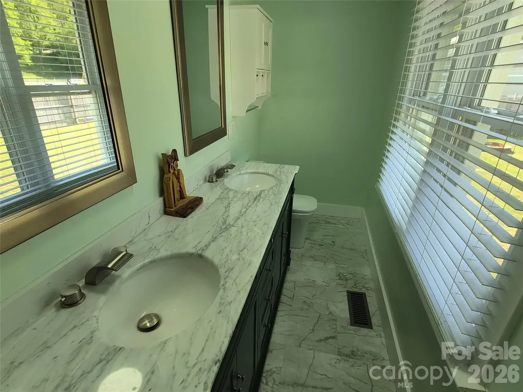 5 Gibson Drive Maggie Valley NC 28751